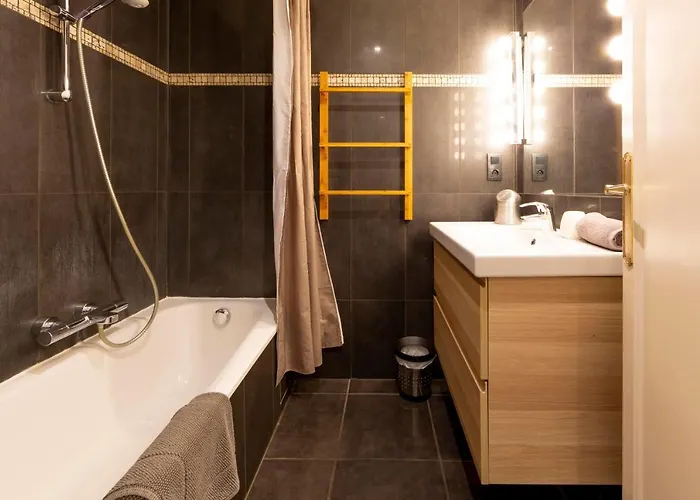 Renove Cannes, Palm Apartment